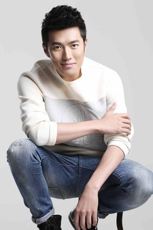 Shuai Zhou